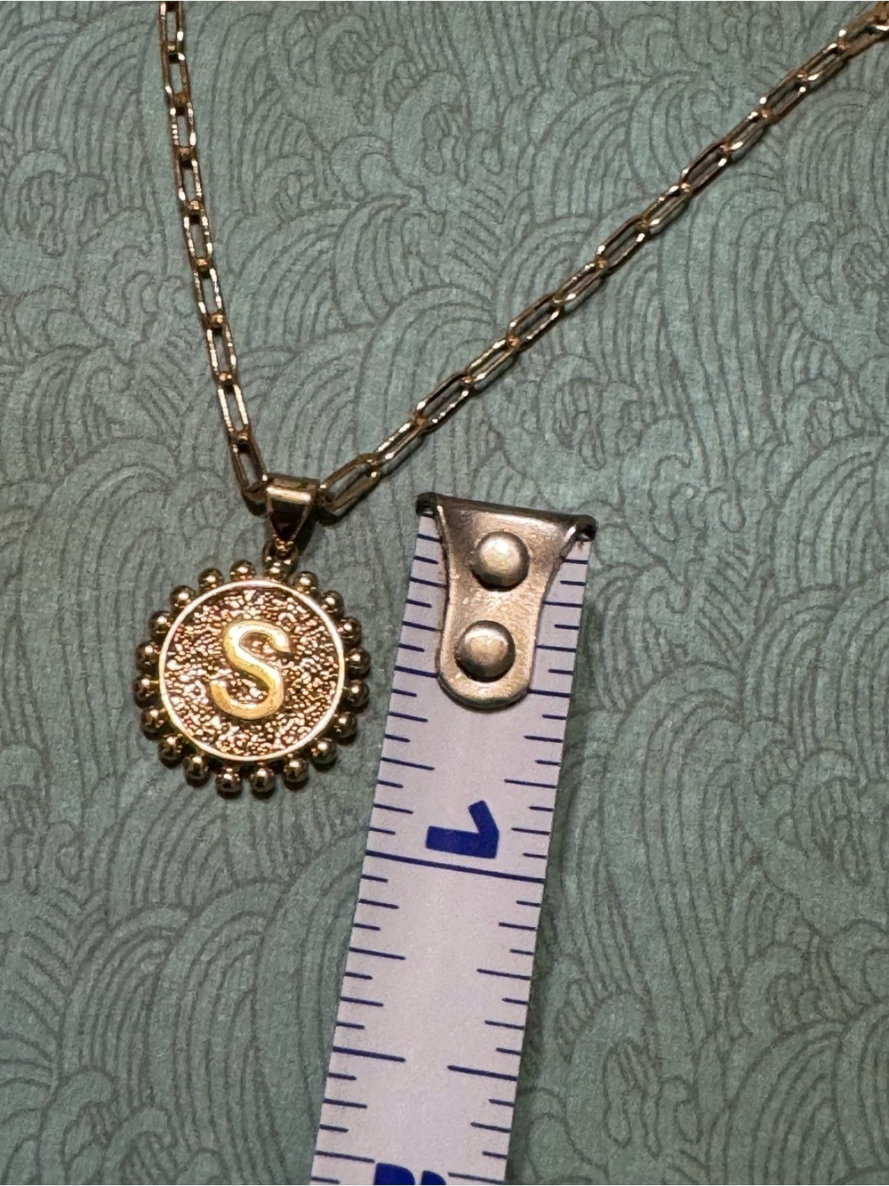 INITIAL S PENDANT NECKLACE - Picture 2 of 9